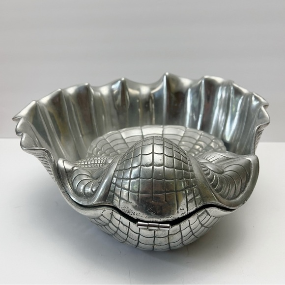 Arthur Court Designs 1981 Sea Shell Clam Serving Bowl Chip And Dip Cast Aluminum - Picture 4 of 10